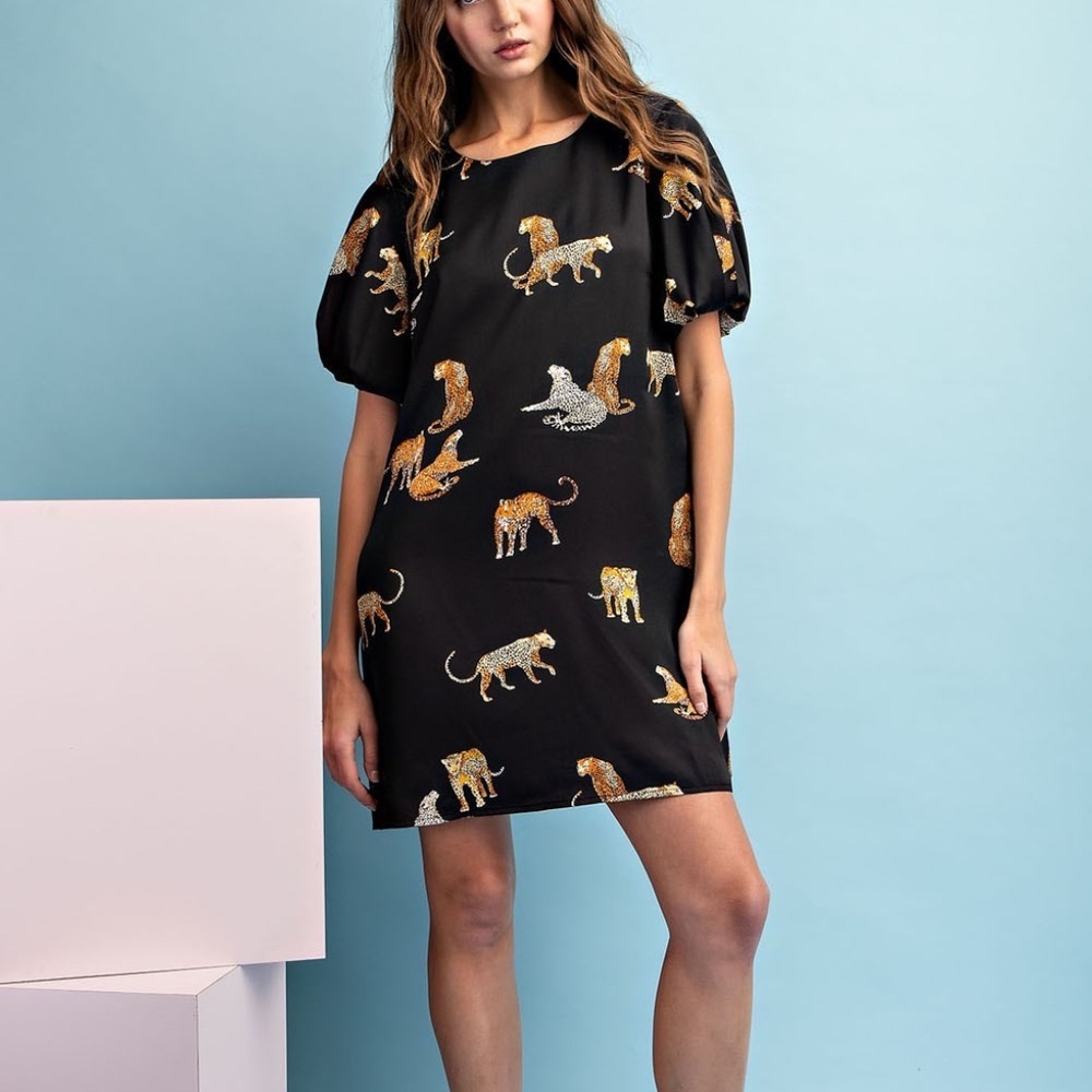 Black Puff-Sleeve Leopard Print Shift Dress
